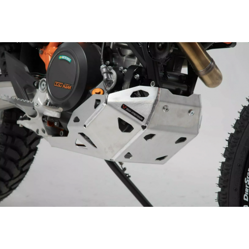 Протекторна тава за двигател SW-MOTECH ENGINE GUARD KTM 690 | Linson Moto