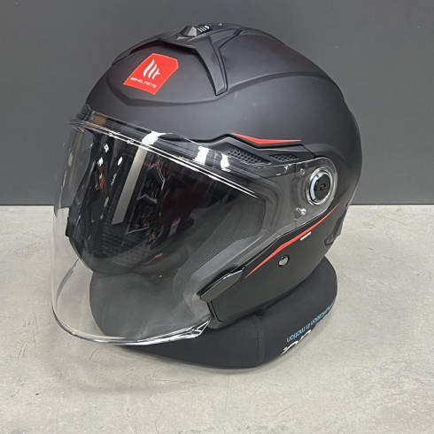 Скутерова каска MT COSMO BLACK MATT - Върната бройка Скутерова каска MT COSMO BLACK MATT - Върната бройка