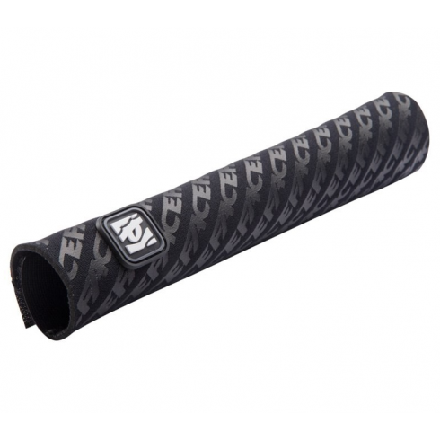 Вело протектор за рамка RACE FACE Chain Pad Black L/XL Вело протектор за рамка RACE FACE Chain Pad Black L/XL