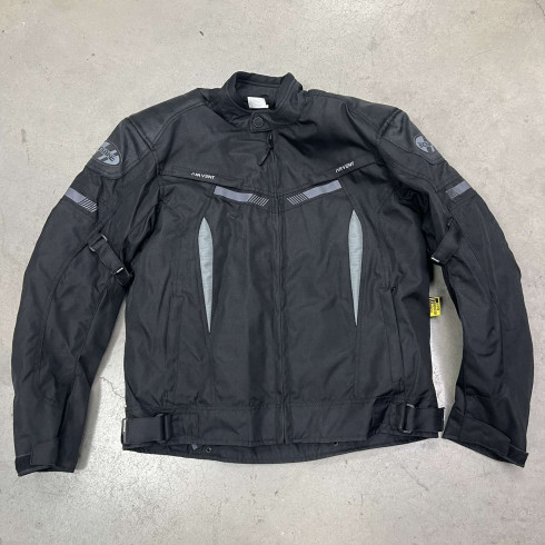 Мото яке BLACK BIKE CROSSOVER- ПОСЛЕДНА БРОЙКА/OUTLET Мото яке BLACK BIKE CROSSOVER- ПОСЛЕДНА БРОЙКА/OUTLET