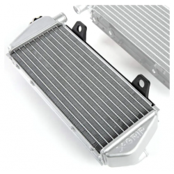 Десен радиатор X-Grip KTM EXC-F 20-23, SX-F 19-22; Husqvarna FE 20-23, FC/FX 19-22; Gas Gas EC-F/MC-F 21-23 Десен радиатор X-Grip KTM EXC-F 20-23, SX-F 19-22; Husqvarna FE 20-23, FC/FX 19-22; Gas Gas EC-F/MC-F 21-23
