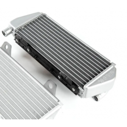 Ляв радиатор X-Grip KTM EXC/EXC-F 20-23, SX/SX-F 19-22; Husqvarna FC/FE/TC/TE 20-23; Gas Gas EC/EC-F 21-23