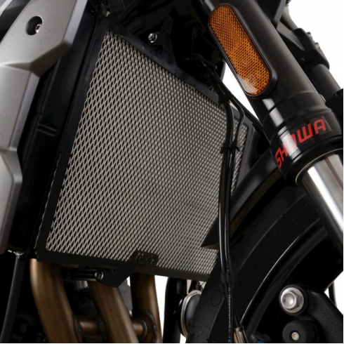 Протектор за радиатор R&G RACING Radiator Guard - Silver Triumph Trident 660 21-26 Протектор за радиатор R&G RACING Radiator Guard - Silver Triumph Trident 660 21-26