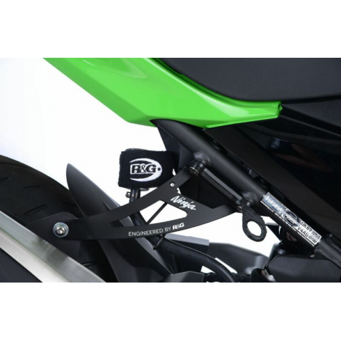 Стойка за генерация R&G RACING Rear Footrest Blanking Plates Black Kawasaki Ninja 400 23-24 Стойка за генерация R&G RACING Rear Footrest Blanking Plates Black Kawasaki Ninja 400 23-24