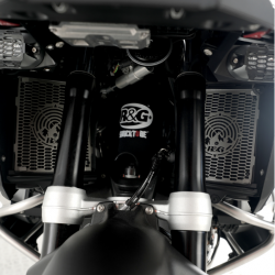 Протектор за радиатор R&G Pro Radiator Guard BMW R1300GS 24-26 Протектор за радиатор R&G Pro Radiator Guard BMW R1300GS 24-26