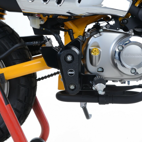 Комплект протектори за ботуши R&G RACING Frame Boot Guard Set Black (2 Pieces) Honda Monkey 18-21 Комплект протектори за ботуши R&G RACING Frame Boot Guard Set Black (2 Pieces) Honda Monkey 18-21