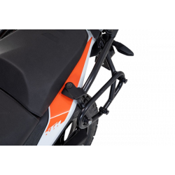 Странични стойки за куфар SW-MOTECH SLC SIDE CARRIER L ADVENTURE 390 ABS\\ Странични стойки за куфар SW-MOTECH SLC SIDE CARRIER L ADVENTURE 390 ABS\\