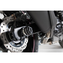 Краш тапи за остта SW-MOTECH REAR AXLE SLIDER GSX-S 750