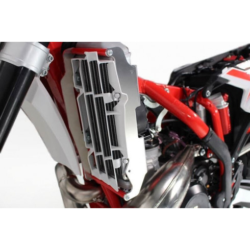 Предпазител за радиатор RR125-300 20-23 RD AXP RACING AX1552 Предпазител за радиатор RR125-300 20-23 RD AXP RACING AX1552