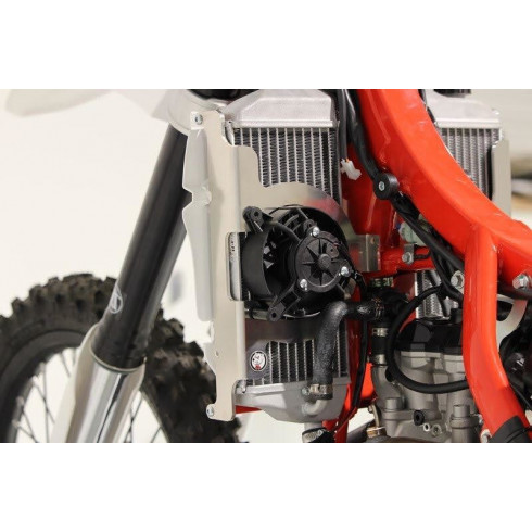 Подпора за радиатор RR350+ 20-22 RD AXP RACING AX1556 Подпора за радиатор RR350+ 20-22 RD AXP RACING AX1556