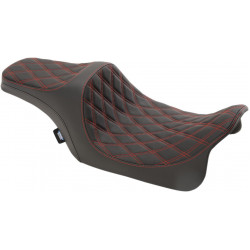 Седалка PREDATOR III double diamond black/red DRAG SPECIALTIES 0801-1116