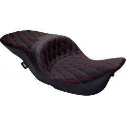 Седалка Freedom Tour, Bk DD с червен шев винил, FLHT/R/X,FLHTC/U/G DRAG SPECIALTIES 08011507-4676D