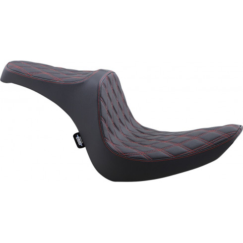 Седалка PREDIII DDIA червена THR DRAG SPECIALTIES 08021440 Седалка PREDIII DDIA червена THR DRAG SPECIALTIES 08021440