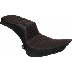 Седалка Predator III 2-Up - двойно диамантена - червен конец - FL DRAG SPECIALTIES 4689D
