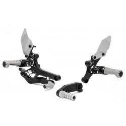 Задни степенки RCT BMW R12 NINE T BK/SL GILLES RCT10GT-BM10-BS Задни степенки RCT BMW R12 NINE T BK/SL GILLES RCT10GT-BM10-BS