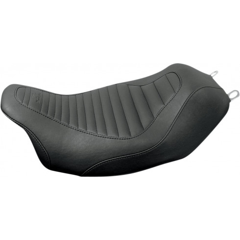 Седалка tripper solo tuck n' roll stitch MUSTANG SEATS 76713 Седалка tripper solo tuck n' roll stitch MUSTANG SEATS 76713