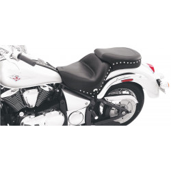 Седалка едночастна wide touring 2-up с капси и кончоси MUSTANG SEATS 76126 Седалка едночастна wide touring 2-up с капси и кончоси MUSTANG SEATS 76126