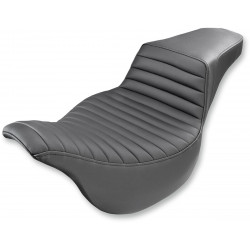 Двойна седалка step up tr frontrear vinyl plain black SADDLEMEN 808-07B-171