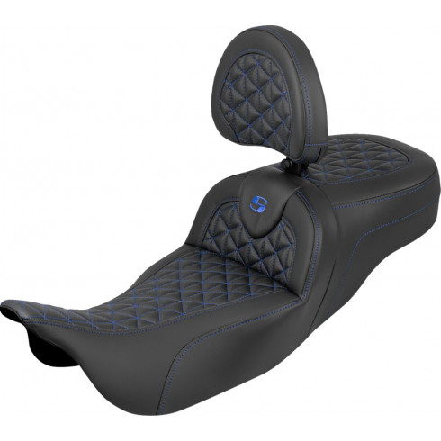 Седалка RoadSofa Tri Gripper - стандартен обхват - син шев - с облегалка SADDLEMEN 808-07B-211B1 Седалка RoadSofa Tri Gripper - стандартен обхват - син шев - с облегалка SADDLEMEN 808-07B-211B1