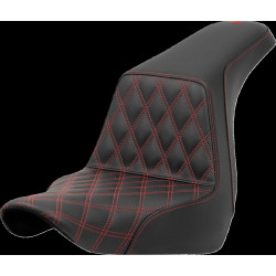 Седалка step up ls driver с червен шев SADDLEMEN 818-29-17204