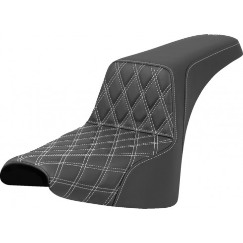 Седалка step up ls с бял шев SADDLEMEN 818-30-17206 Седалка step up ls с бял шев SADDLEMEN 818-30-17206
