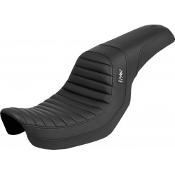 Седалка Pro Series - Tuck-n-Roll - Dyna SADDLEMEN TS80604T