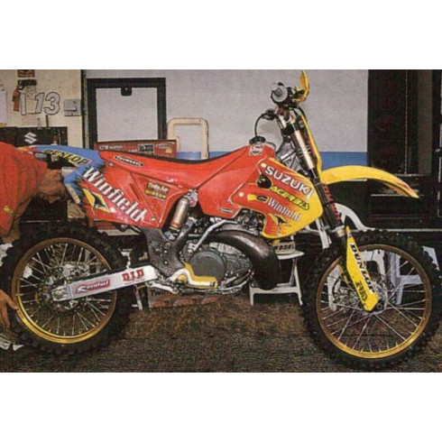 Калъф за седалка TEAM SUZUKI 99 TECNOSEL 13V03 Калъф за седалка TEAM SUZUKI 99 TECNOSEL 13V03