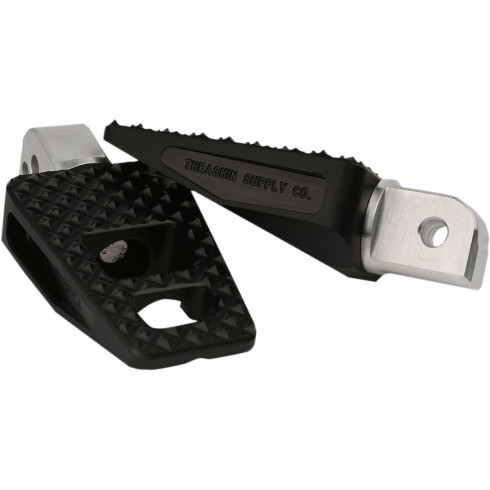 Стъпенки за пътник P-54 черни THRASHIN TSC-2027-1 Стъпенки за пътник P-54 черни THRASHIN TSC-2027-1