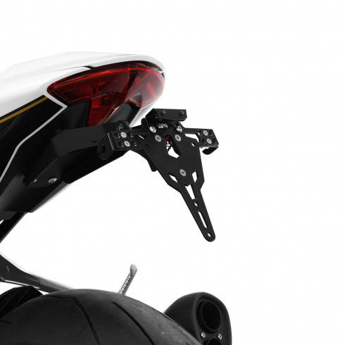 Държач за регистрационен номер PRO тип B SPEED TRIPLE 1200RR ДРУГИ 10010211 Държач за регистрационен номер PRO тип B SPEED TRIPLE 1200RR ДРУГИ 10010211