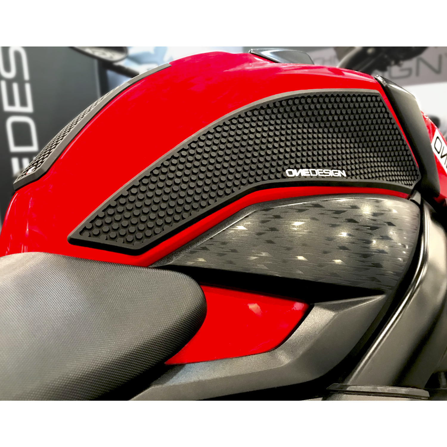 Протектор за резервоар SUZUKI HDR255/PR3522 — снимка 3