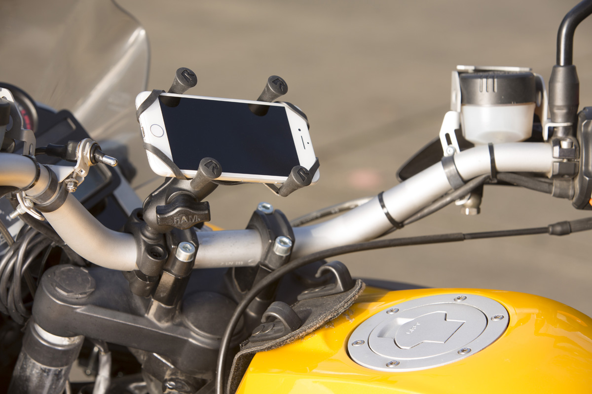 Мото стойка за телефон RAM-MOUNTS X-Grip RAM-B-408-75-1-A-UN7U с RAM Torque основа сраден размер за рейлинг, Размер B — снимка 3