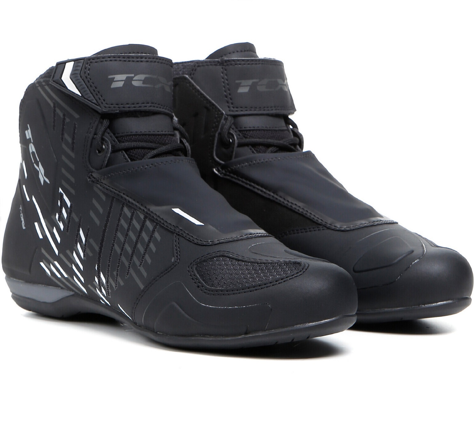 Мото боти TCX RO4D WP BLACK/WHITE
