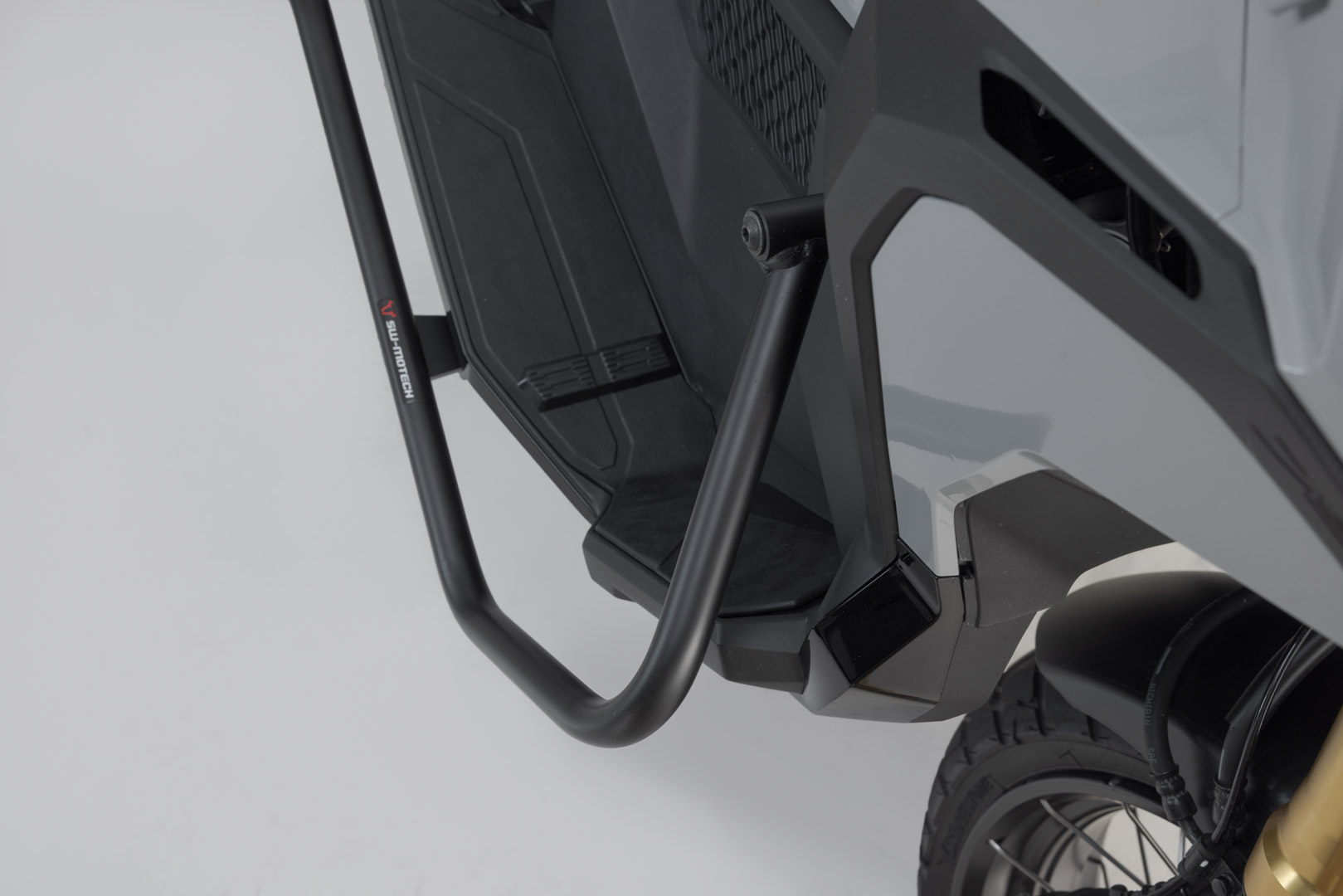 Краш бар SW-MOTECH X-ADV 750 ABS 20-23_4