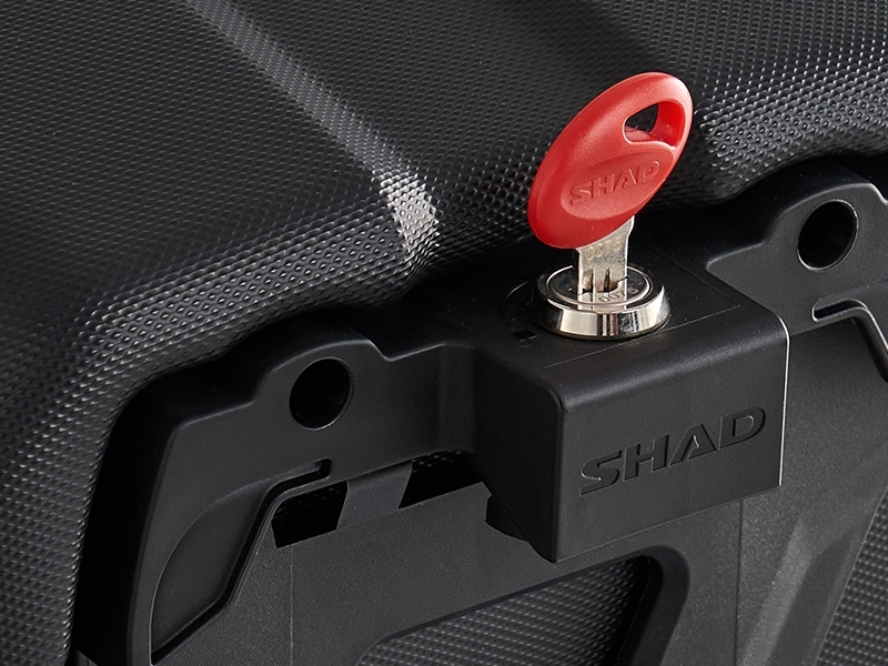 Полутвърди дисаги за мотор SHAD E48SR — снимка 3