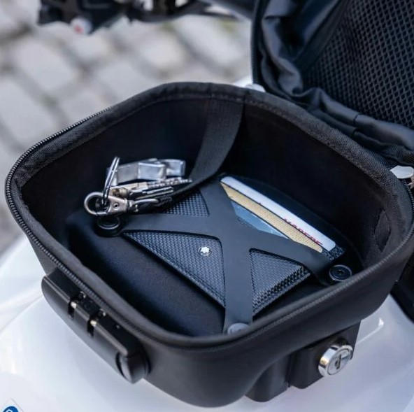 Мото чанта за резервоар SHAD E03CL PRO със заключване — снимка 2
