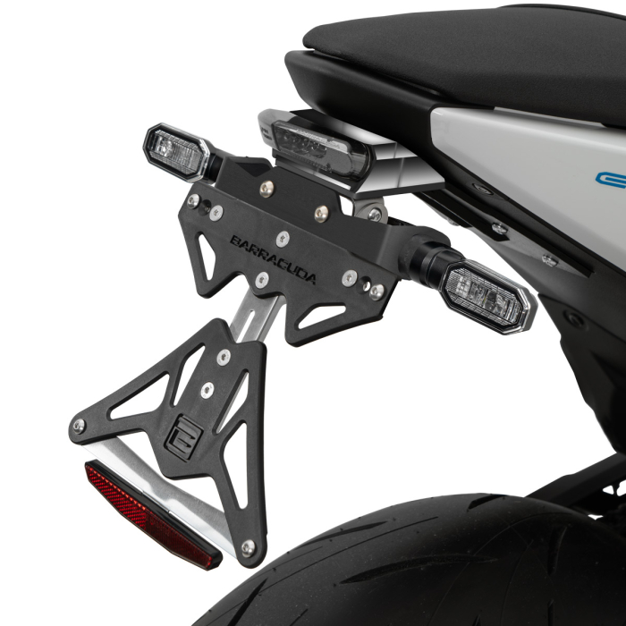 Стойка за номер BARRACUDA Suzuki GSX 8S 2023