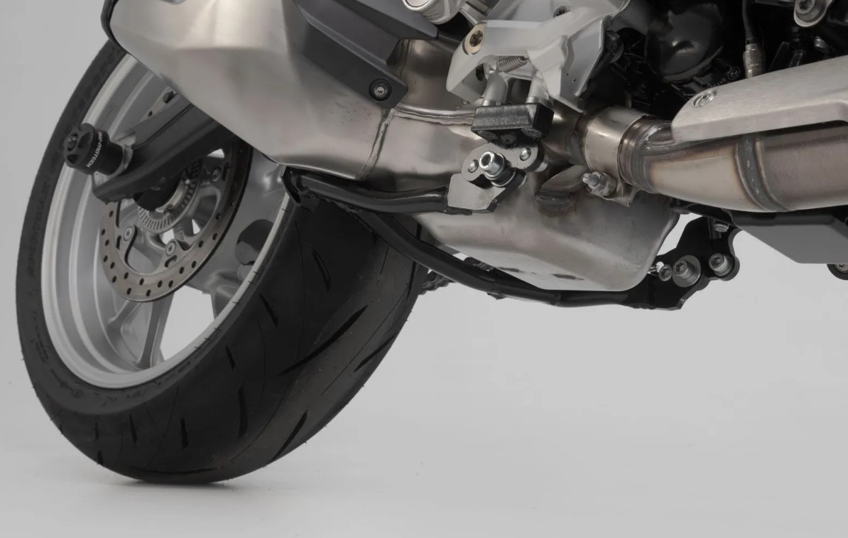 Централна стойка SW-MOTECH CENTERSTAND BMW F 900 R ABS — снимка 2