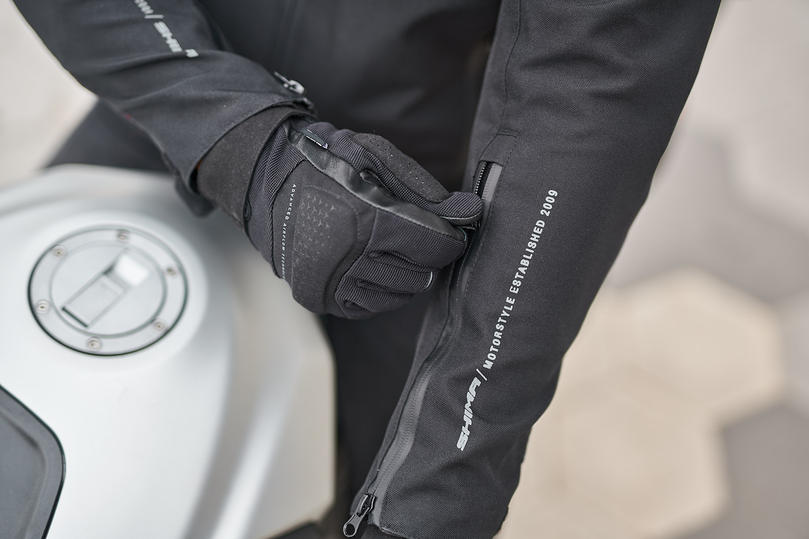 Мото ръкавици SHIMA AIR 2.0 BLACK — снимка 4