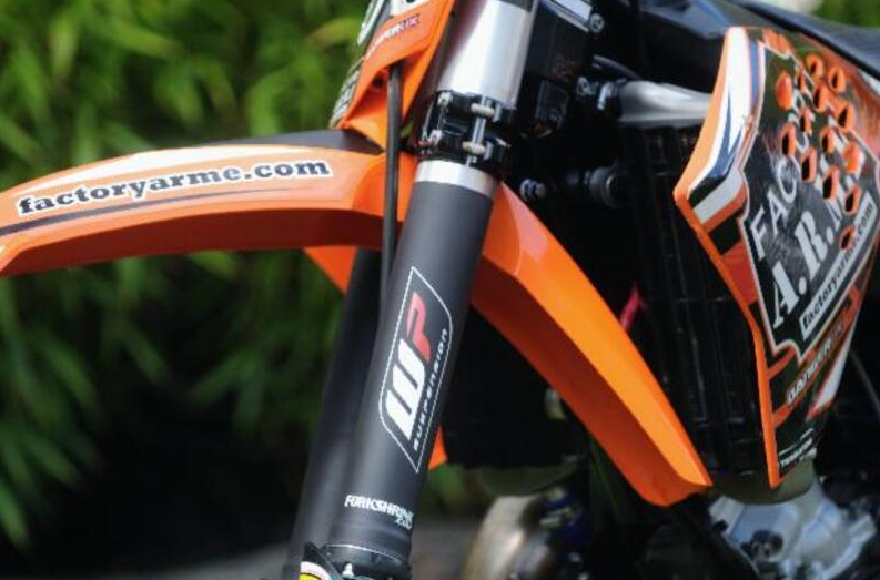 Калъфи за колове RFX Race Series Forkshrink Upper Fork Guard w/ Showa Logo - White — снимка 2