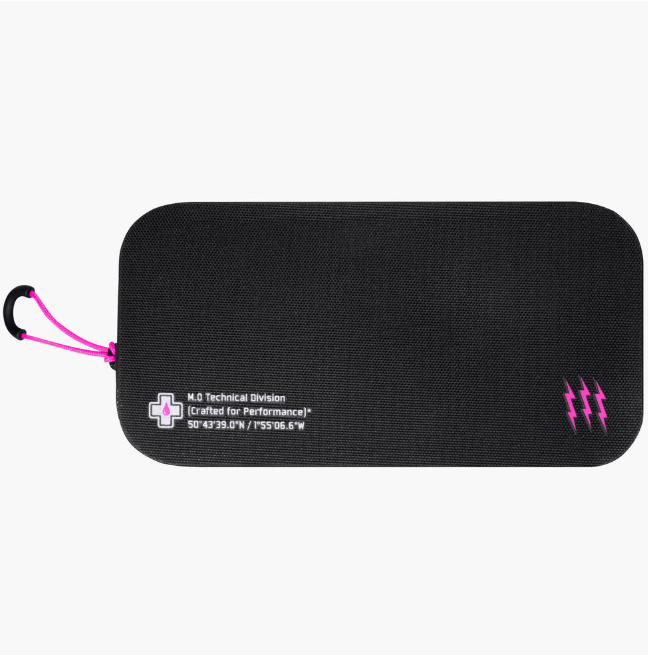 Водоустойчив калъф за аксесоари Muc-Off Waterproof Essentials Case - Black