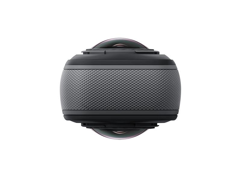 Екшън камера Insta360 X5 360° 8K MOTORCYCLE BUNDLE — снимка 3