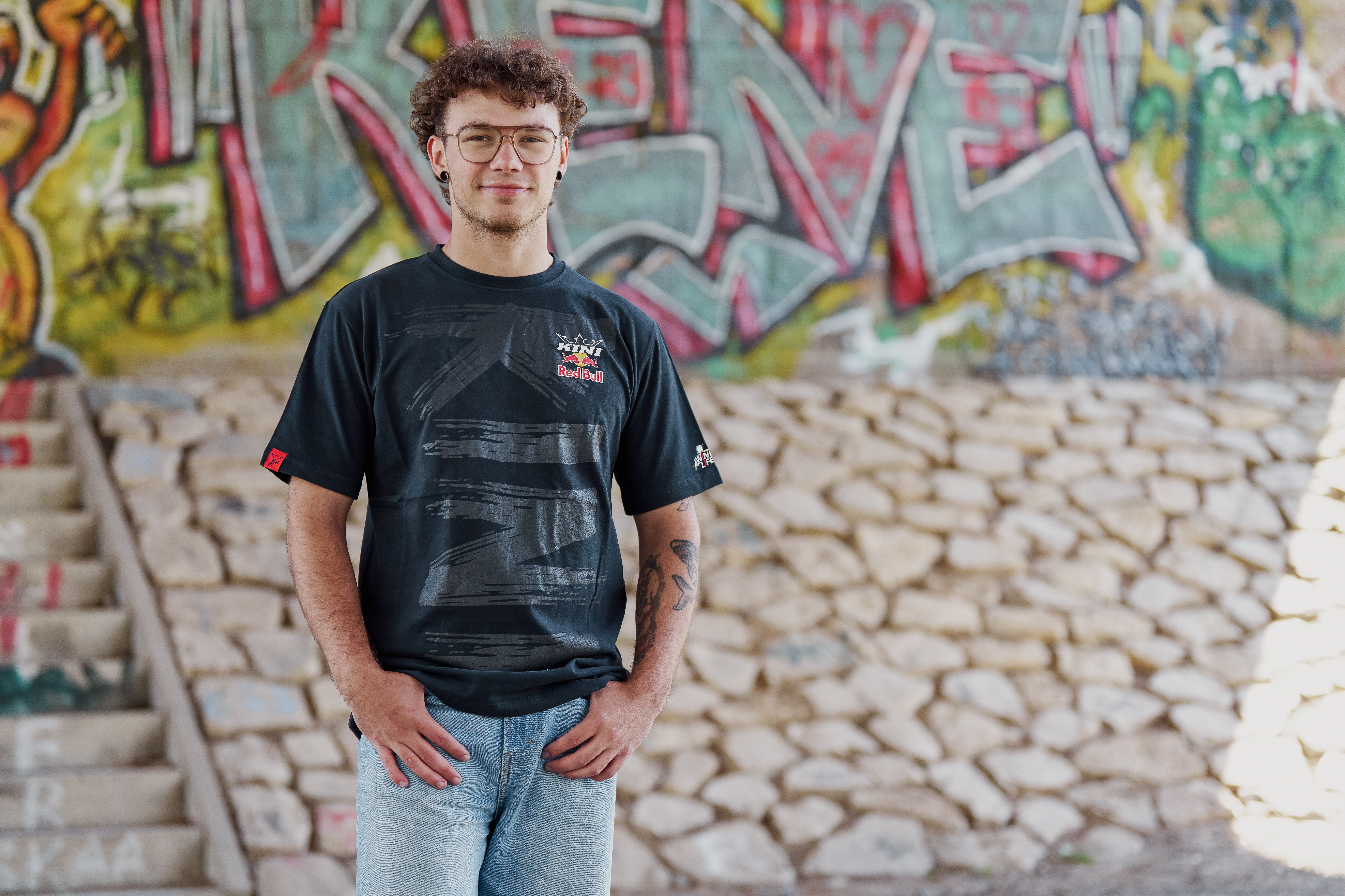 Тениска KINI RED BULL BR TEE 3.0-ANTHRACITE — снимка 4