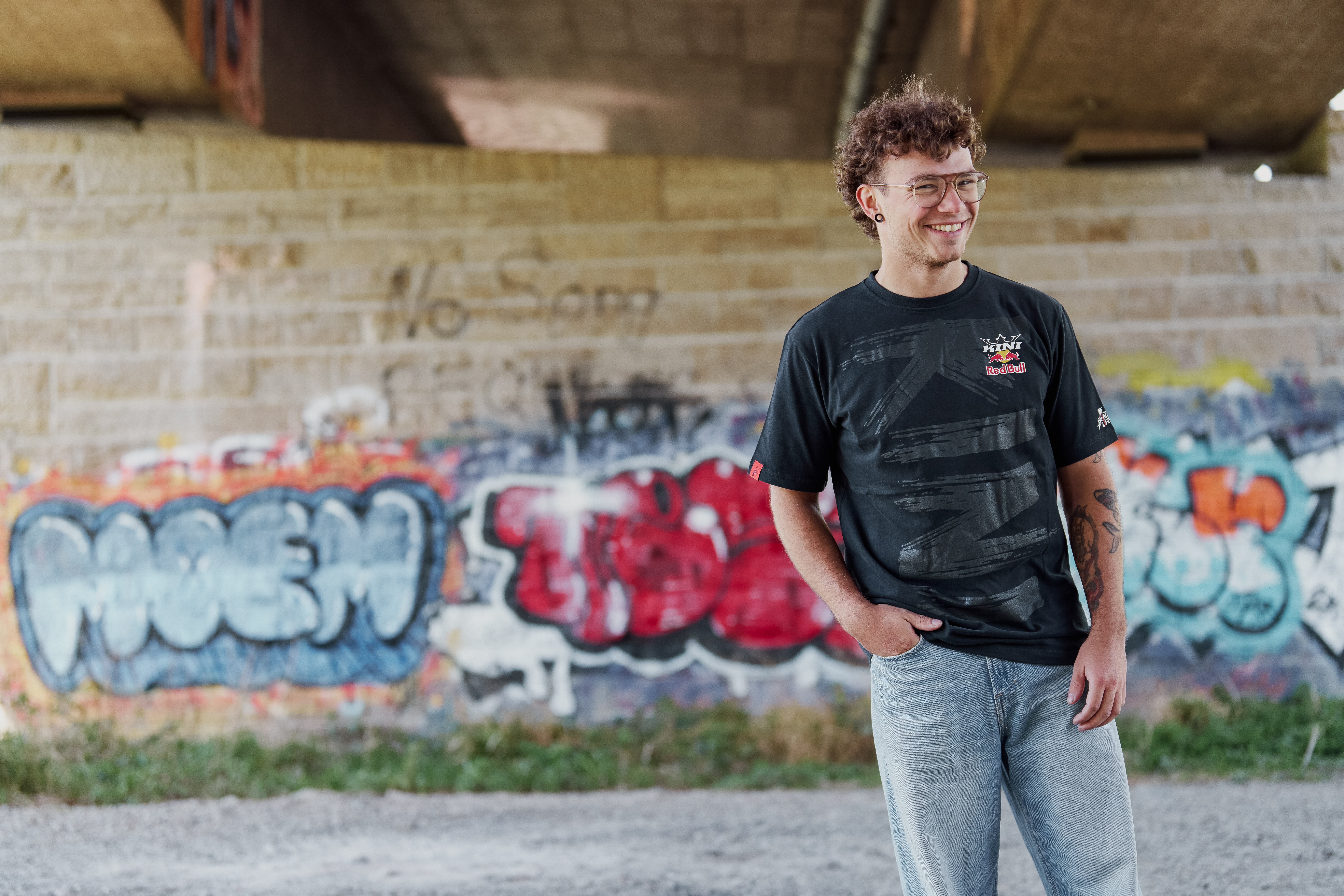 Тениска KINI RED BULL BR TEE 3.0-ANTHRACITE — снимка 2
