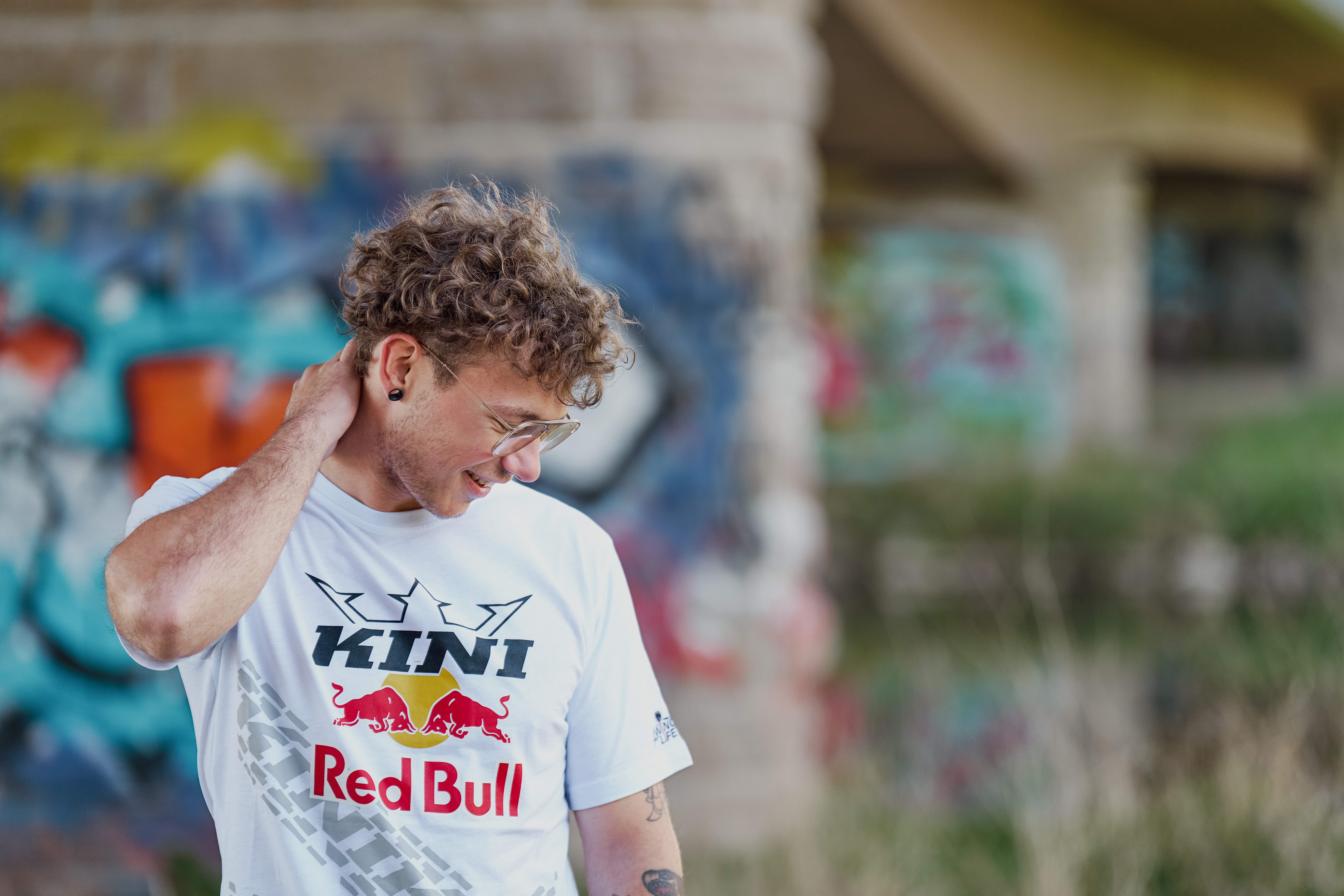 Тениска KINI RED BULL TR TEE 2.0-WHITE — снимка 3