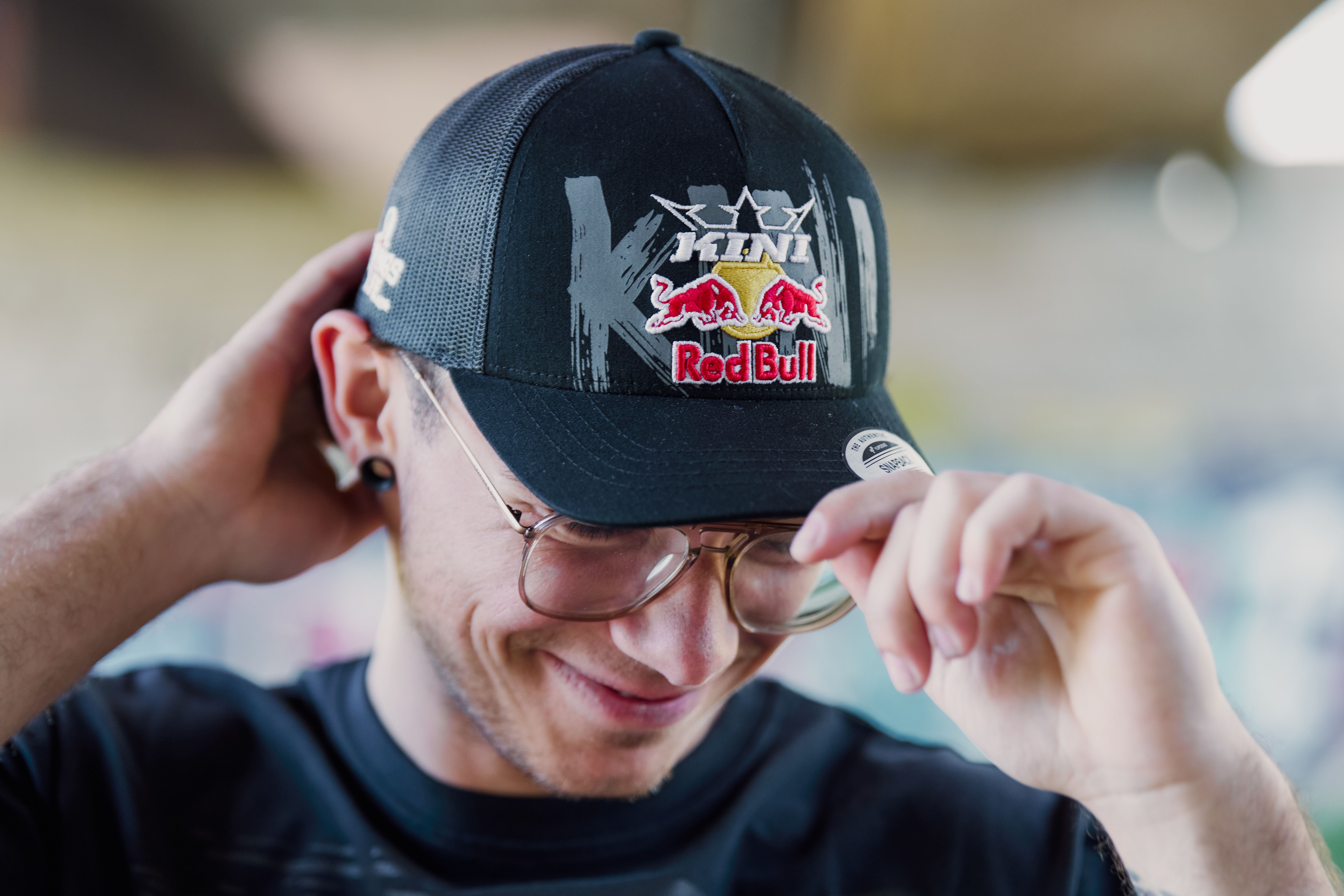 Мото шапка KINI RED BULL TР Cap 2.0 ANTHRACITE — снимка 3