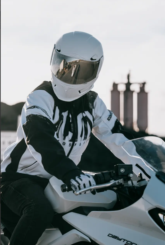 Каска ICON Airframe Pro™ WHITE GLOSS — снимка 3