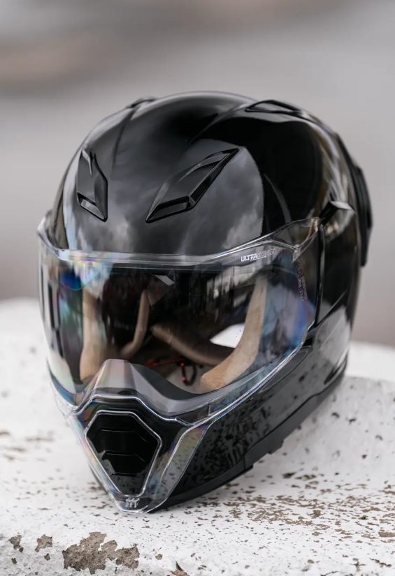 Каска ICON Ultraflite™ Solid MIPS® BLACK GLOSS — снимка 2