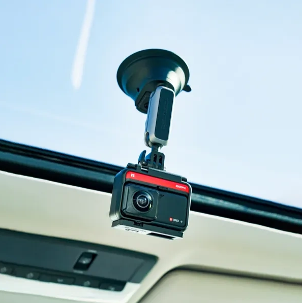 Стойка за закрепване на екшън камера Insta360 Suction Cup Car Mount — снимка 3