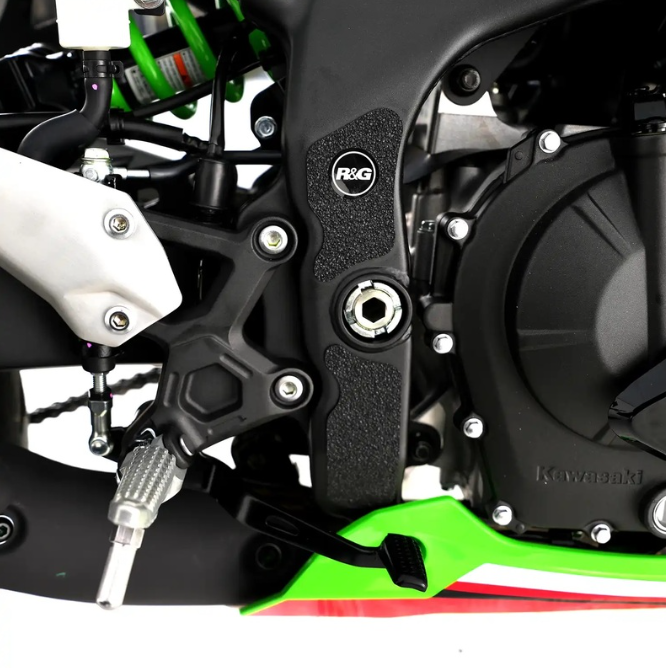 Комплект протектори за ботуши R&G RACING Frame Boot Guard Set Kawasaki ZX-4RR 23-25 — снимка 3