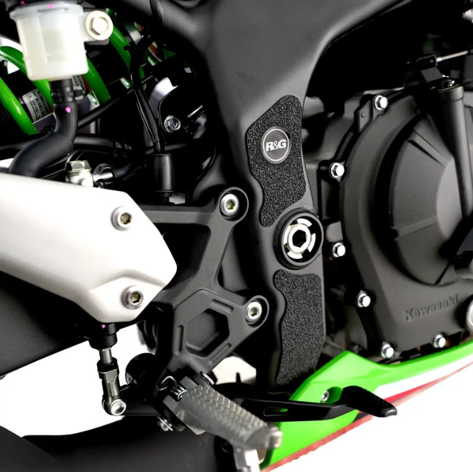 Комплект протектори за ботуши R&G RACING Frame Boot Guard Set Kawasaki ZX-4RR 23-25 — снимка 2